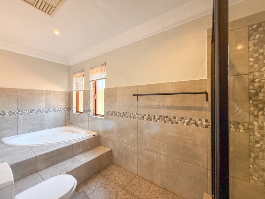 4 Bedroom Property for Sale in Eagles Landing North West